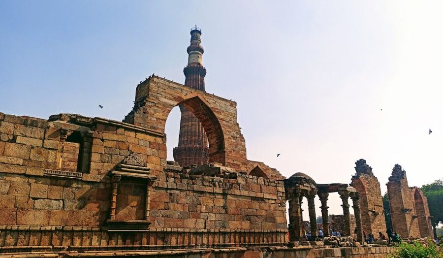 New Delhi: Private 3-Day Golden Triangle Tour with Lodging - Food, hotels, and shopping expectations