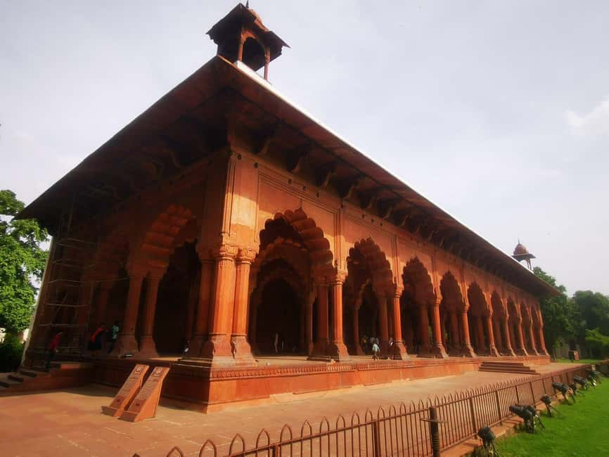 New Delhi: Red Fort Entry Ticket with Optional Add-Ons - Diwan-i-Aam and the public court