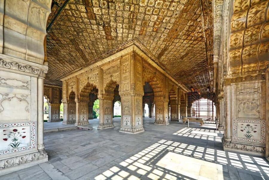 New Delhi: Red Fort Entry Ticket with Optional Add-Ons - Meeting at Lahore Gate without confusion