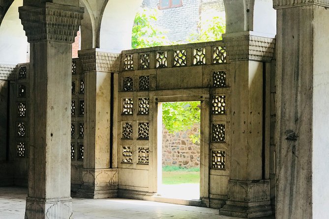 Nizamuddin Tour - What two hours can realistically deliver