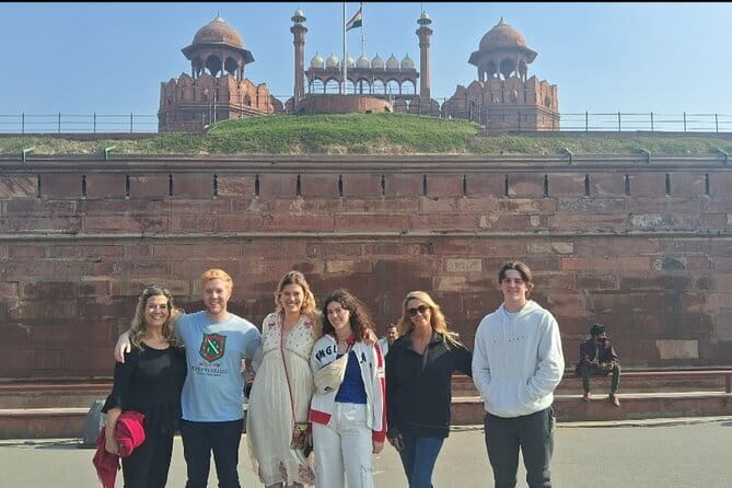Old And New Delhi Private Guided Tour With Entrances- 8 Hours - Key points to know before booking