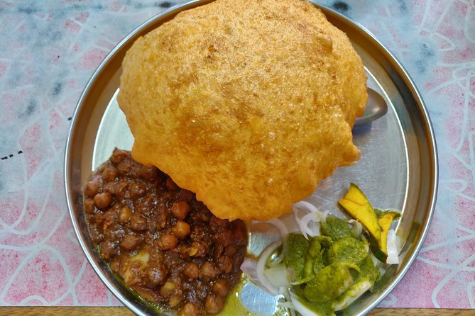 Old and New Delhi Street Food Sampling - Malka Ganj: beginning with local flavors
