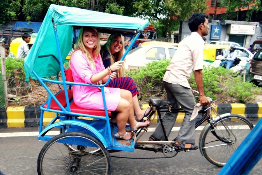 Old Delhi: 3-Hour Tuk-Tuk/Rickshaw Tour - Meeting near the Red Fort