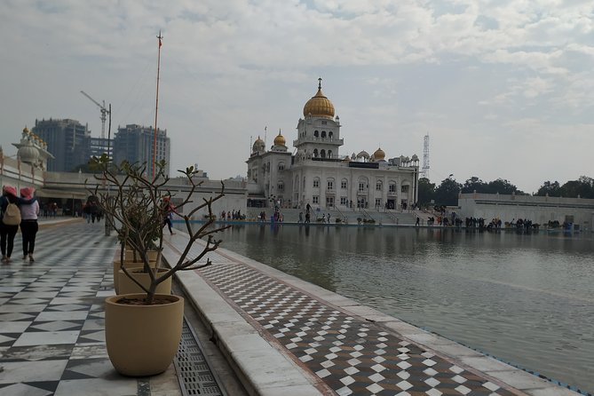 Old Delhi and Temples tour with a Local - Old Delhi Changes the Volume