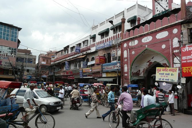 Old Delhi Breakfast & Walking Trails - Walking through Chandni Chowk with breakfast in mind