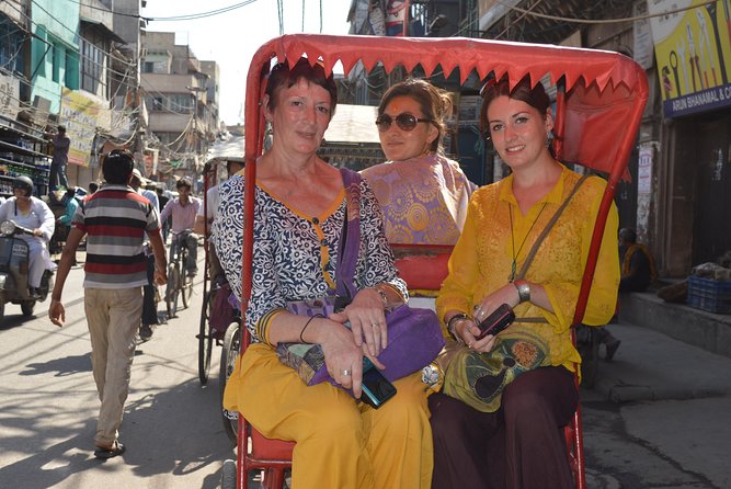 Old Delhi Food, Heritage&Cultural Walk with Rickshaw ride to Masterji Kee Haveli - Street food with practical reassurance