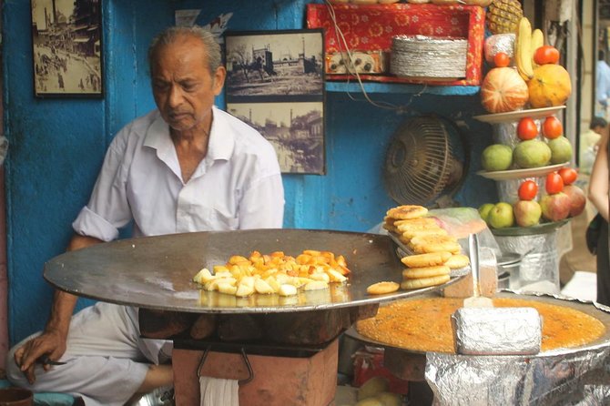 Old Delhi Food Tour - Chandni Chowk and the old market setting