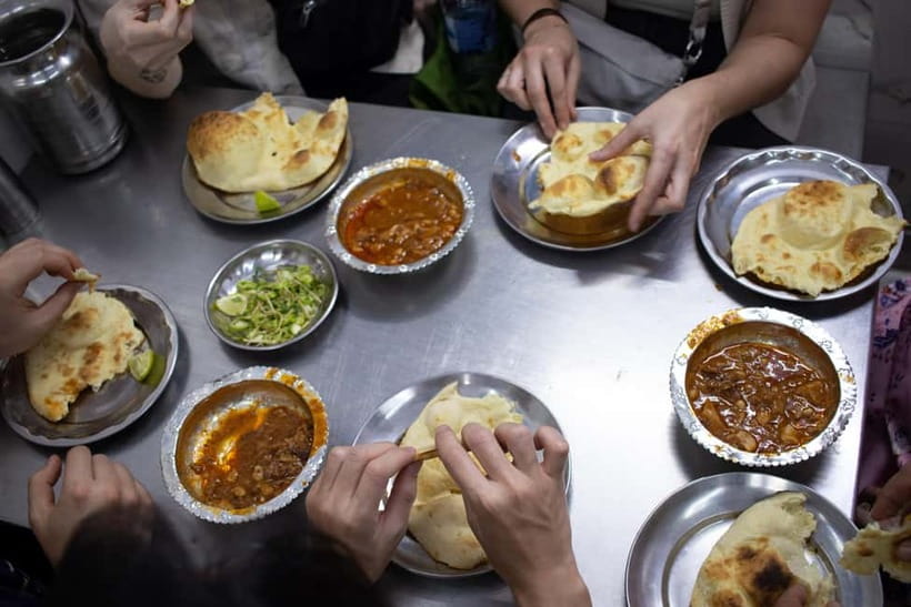 Old Delhi Food Tour: A Night Time Feast - Sis Ganj and the vegetarian surprise