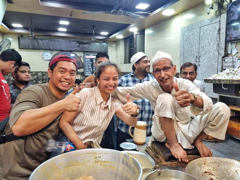 Old Delhi Food Tour: A Night Time Feast - Chai brings the feast to a gentle close