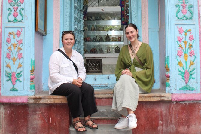 Old Delhi Food Tour Safari - The Capital of Flavors - Meeting in Paharganj Before the Food Begins
