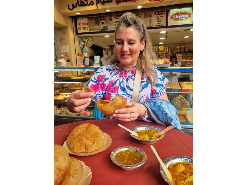 Old Delhi Like a Local: Food and Culture Walking Tour - Who should book this experience?