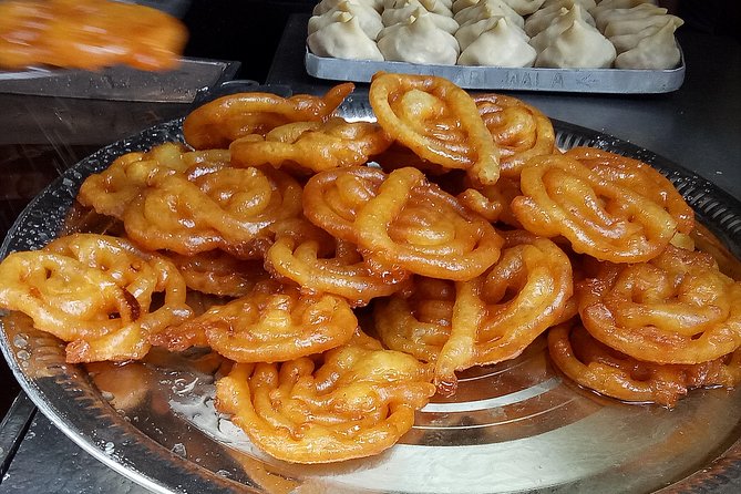 Old Delhi Street Food Tour with TUK-TUK Adventures - Meeting your guide near Rajiv Chowk