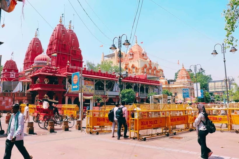 Old Delhi Temples and Spice Market Tour - From Connaught Place to Khari Baoli