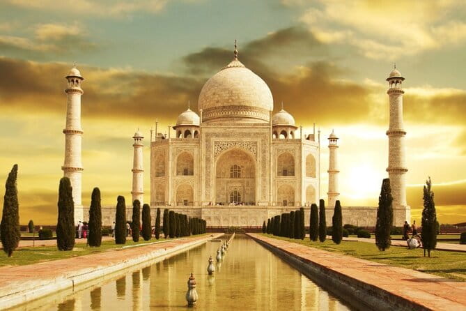 Old & New Delhi City Private Tour - Half Day or Full Day Options - Humayun’s Tomb explains the Mughal style