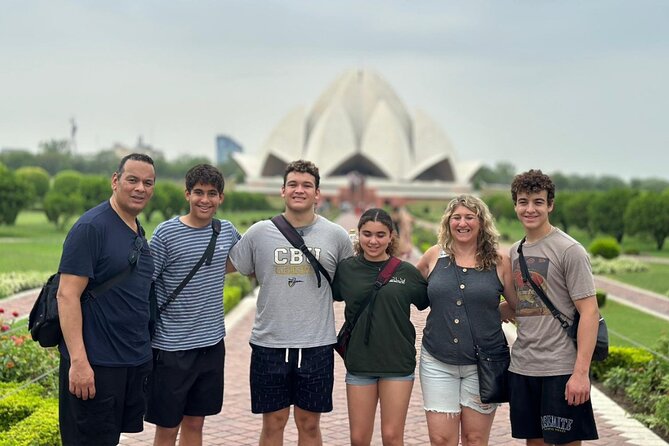 Old & New Delhi Full or Half Day Sightseeing Tour - Pickup, private car, and the Delhi traffic equation