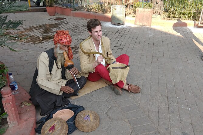 Old & New Delhi Tour - The Red Fort from outside