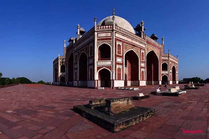 One Day New Delhi Custom Guided Sightseeing Trip by Cab - Red Fort brings the old city into focus
