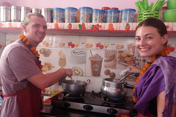 Online: Indian Food Cooking Class - Curry, rice, and bread in one two-hour lesson
