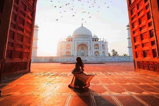 Overnight Taj Mahal Tour By car - Fatehpur Sikri, the long red sandstone stop