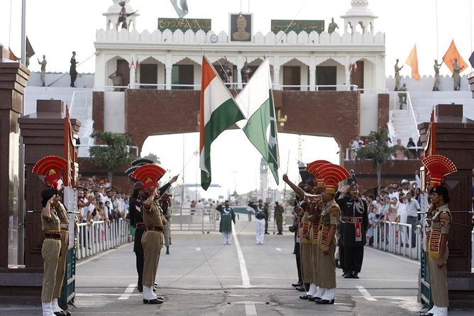 Private 2 day tour from Delhi to Golden Temple Amritsar by Car - Wagah Border and the afternoon flag ceremony