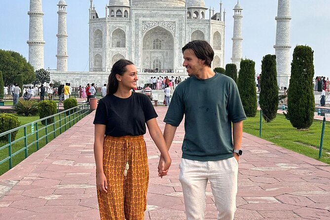 Private 4 Days Golden Triangle Tour from New Delhi with Driver - Day three: giving the Taj Mahal its own morning