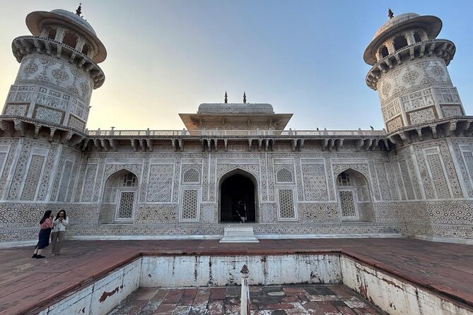 Private 5-Day Golden Triangle Tour: Delhi, Agra & Jaipur by Car - The car, hotels, and what the price really covers