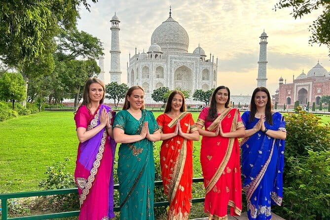 Private Agra Day Trip by Express Train -Taj Mahal & 5-Star Lunch - Lunch at an Agra hotel