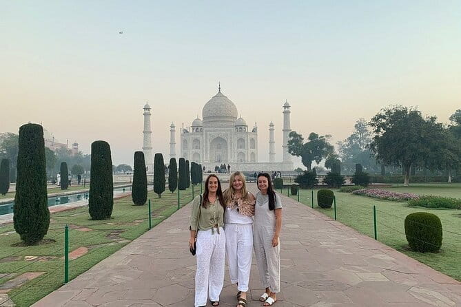 Private Agra Day Trip by Express Train -Taj Mahal & 5-Star Lunch - Is $40 a good value?