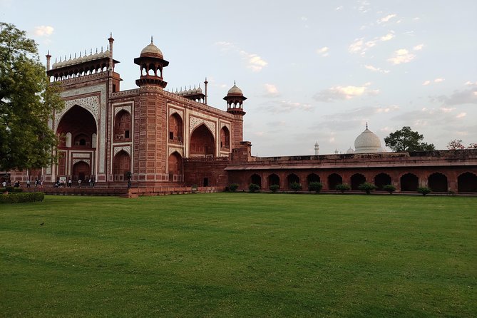 Private Agra Day Trip Taj Mahal Sunrise Tour From Delhi - Why the 2:30 am departure is worth considering