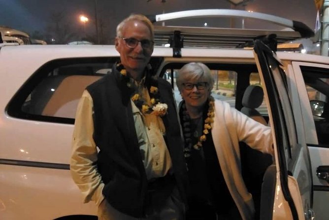 Private Airport Transfer - DEL Airport to Hotel OR Hotel to DEL Airport - The ride from airport to hotel
