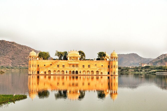 Private Amer Fort and Jaipur City Tour from Delhi By Car - Lunch, tickets, and the $75 value question