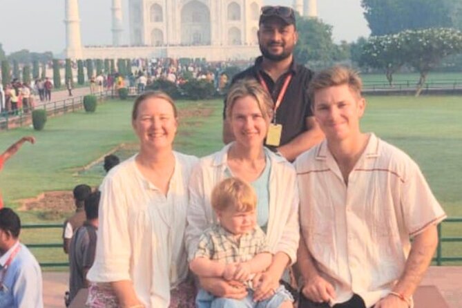 Private Custom Luxury Golden Triangle Tour - Day 3: The Taj Mahal at sunrise and the road to Jaipur