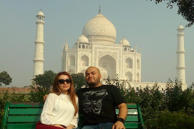 Private day tour from Delhi to Taj Mahal and Agra Fort with guide - Fatehpur Sikri is context, not a scheduled stop