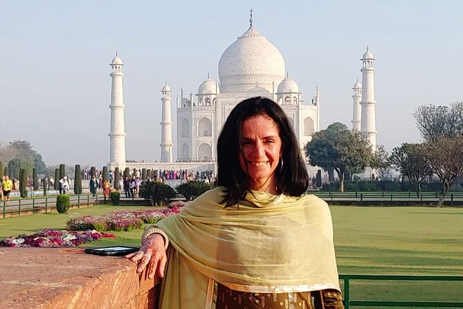 Private Day Tour Taj Mahal Agra Fort Baby Taj From Delhi By Car - A private drive from Delhi to Agra