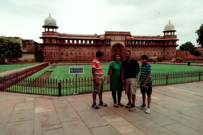 Private Day Tour Tajmahal Agra From Delhi - Agra Fort and the Mughal family story