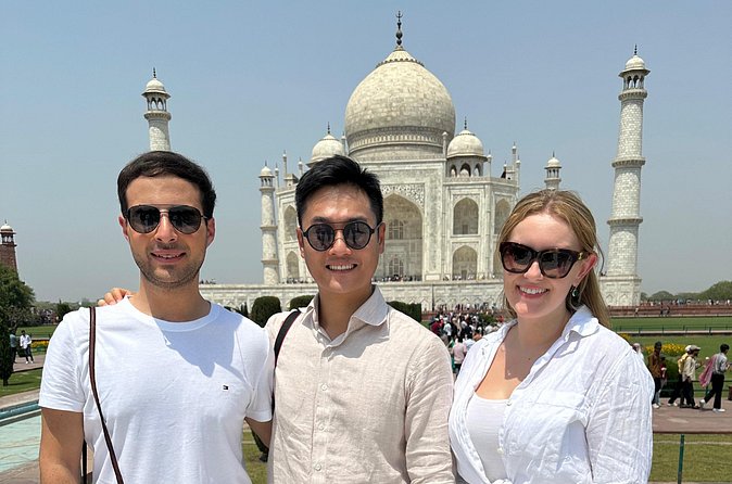 Private Day Tour to Taj Mahal and Agra fort from Delhi - The return drive and the real cost of the day