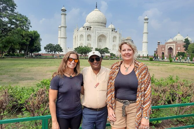 Private Day Trip to Agra with a Sunrise view of Taj Mahal - Lunch at noon, with choices