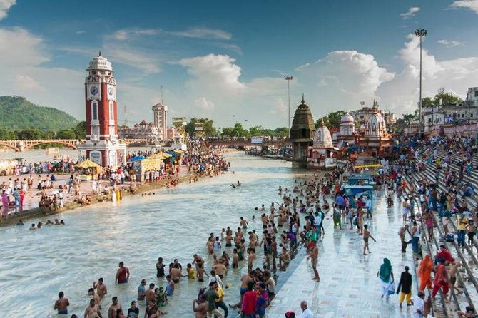 Private Day Trip to Haridwar and Rishikesh from Delhi - Har Ki Pauri and the first meeting with the Ganga