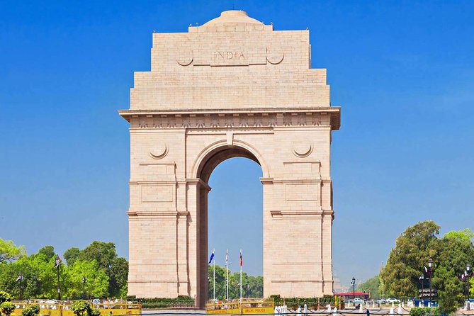 Private Delhi Day Tour with Tour Guide - Why a private car helps in Delhi