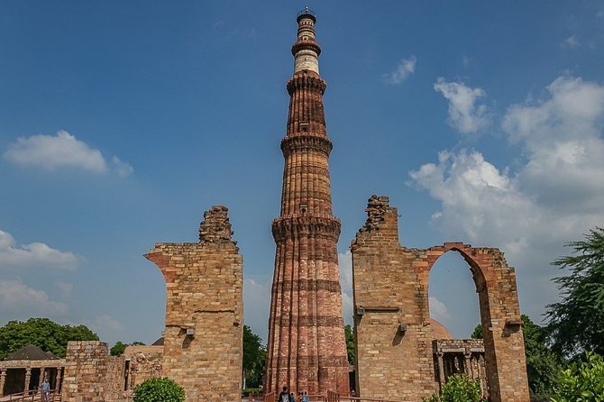 Private Delhi Day Tour with Tour Guide - Qutub Minar and southern Delhi