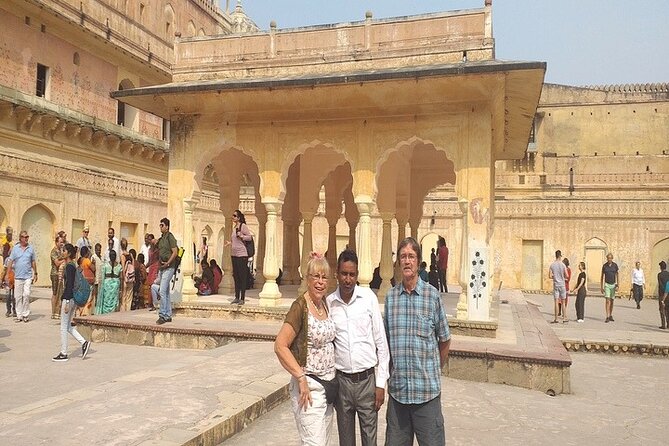 Private Delhi Jaipur Day Trip by Car - All Inclusive - Jal Mahal, a quick lake view, and lunch