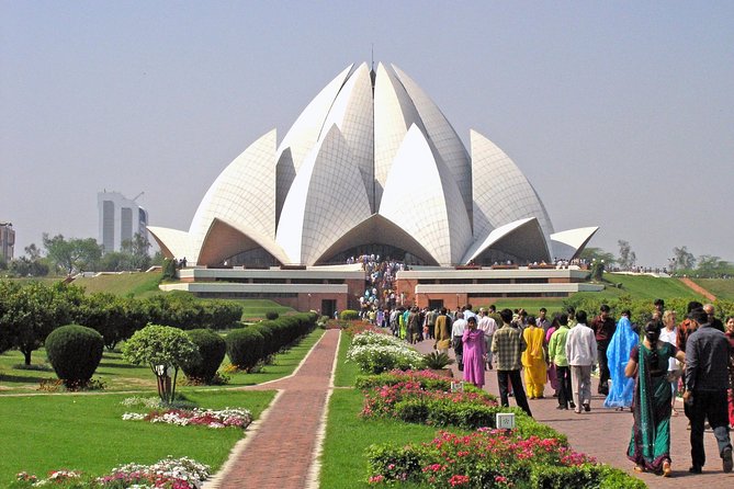 Private Delhi tour with Lotus Temple, ISKCON and Connaught Place with Dinner - Kalkaji Mandir: the most intense religious stop