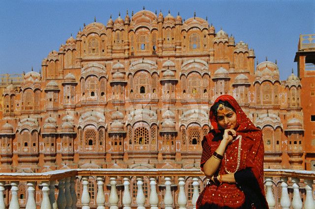Private Full-Day Jaipur City Tour with Hotel Pick-Up & Drop - Panna Meena Ka Kund and Jaipur’s geometric side
