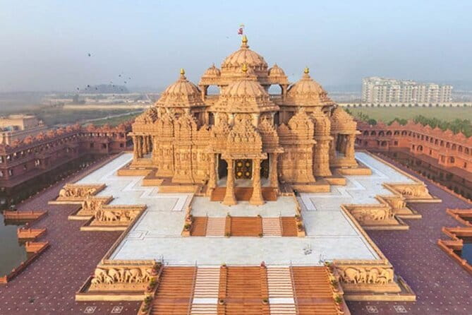 Private Full Day Old Delhi and New Delhi City Tour - Lotus Temple and the final change of pace