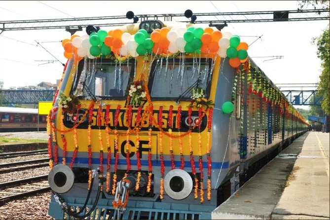 Private Full Day Taj Mahal Tour From Delhi by High Speed Gatiman Express Train - Three hours at the Taj Mahal