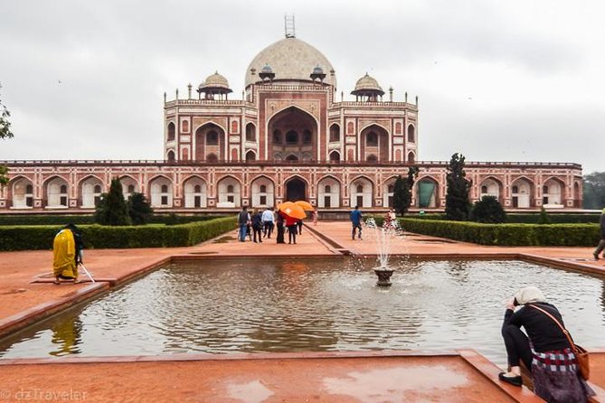 Private Full Day Temple Tour in Delhi - Why the private vehicle and guide are worth the $72