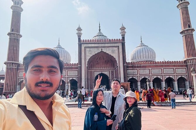 Private Full or Half Day Old and New Delhi City Tour - Chandni Chowk by rickshaw