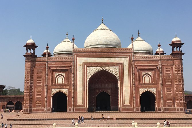 Private Golden Triangle 4 Day Tour from New Delhi - Hotels, meals, and the real price