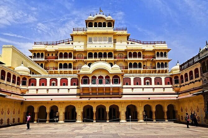 Private Golden Triangle 5 Days Delhi, Agra Jaipur By Car & guide - Fatehpur Sikri and Chand Baori on the Jaipur drive