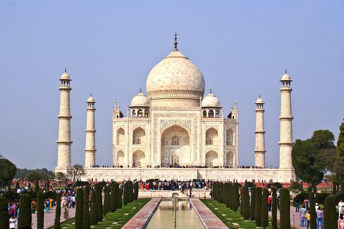 Private Golden Triangle Tour 7 Nights and 8 Days With Amritsar - The Taj Mahal and Fatehpur Sikri make Day 4 memorable